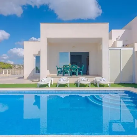 Empedrola 6 * Calp
